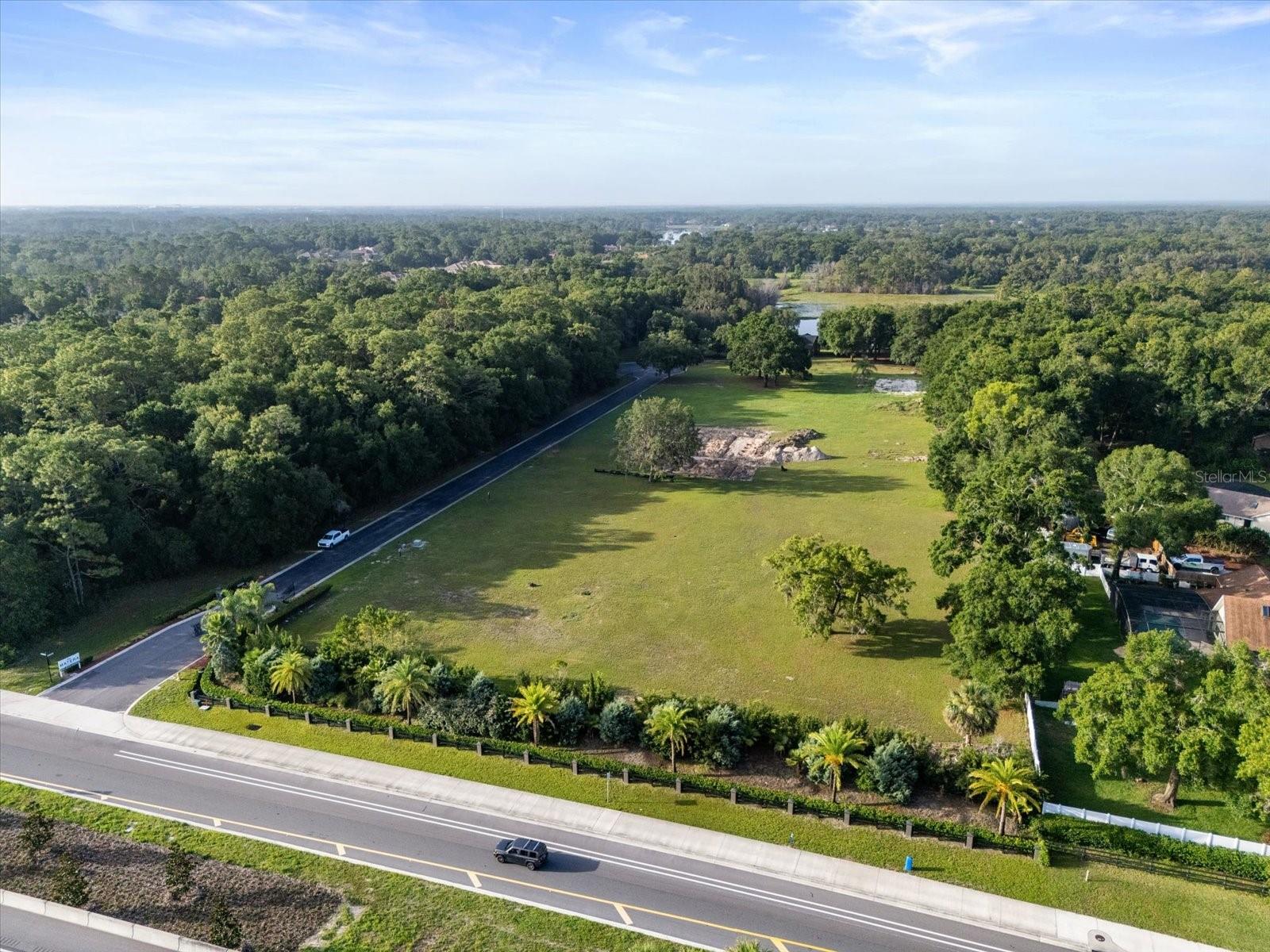 314 Gravina Pt Property Photo 27