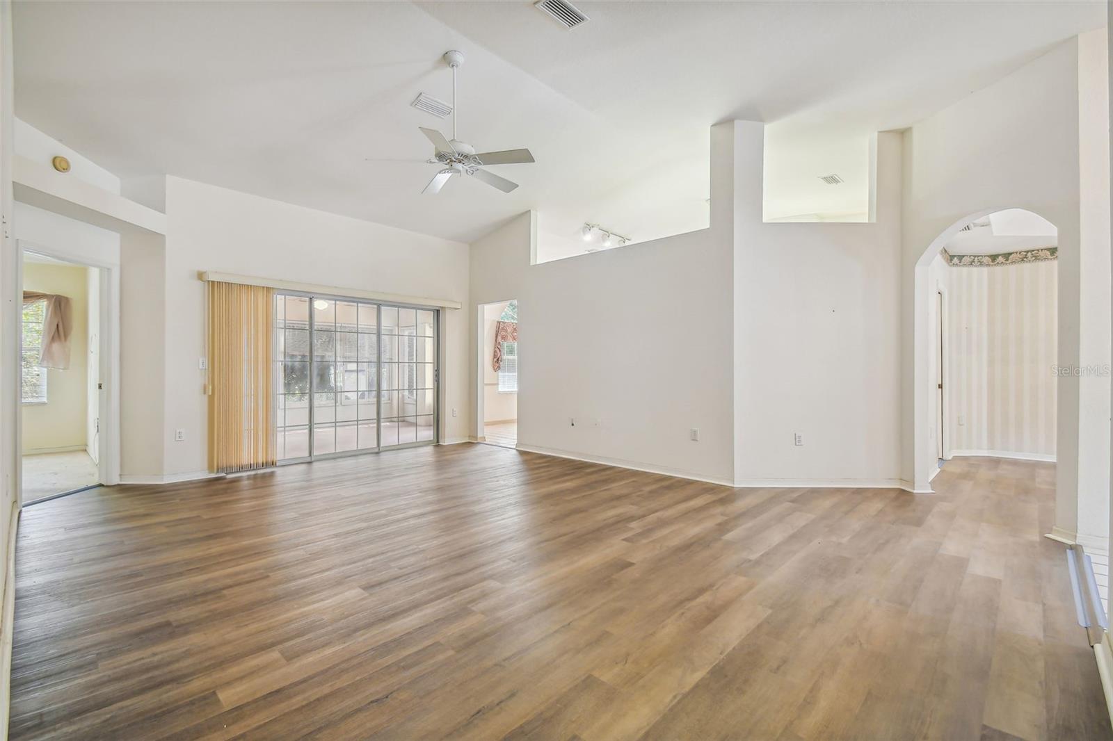11511 Sw 72nd Cir Property Photo 6