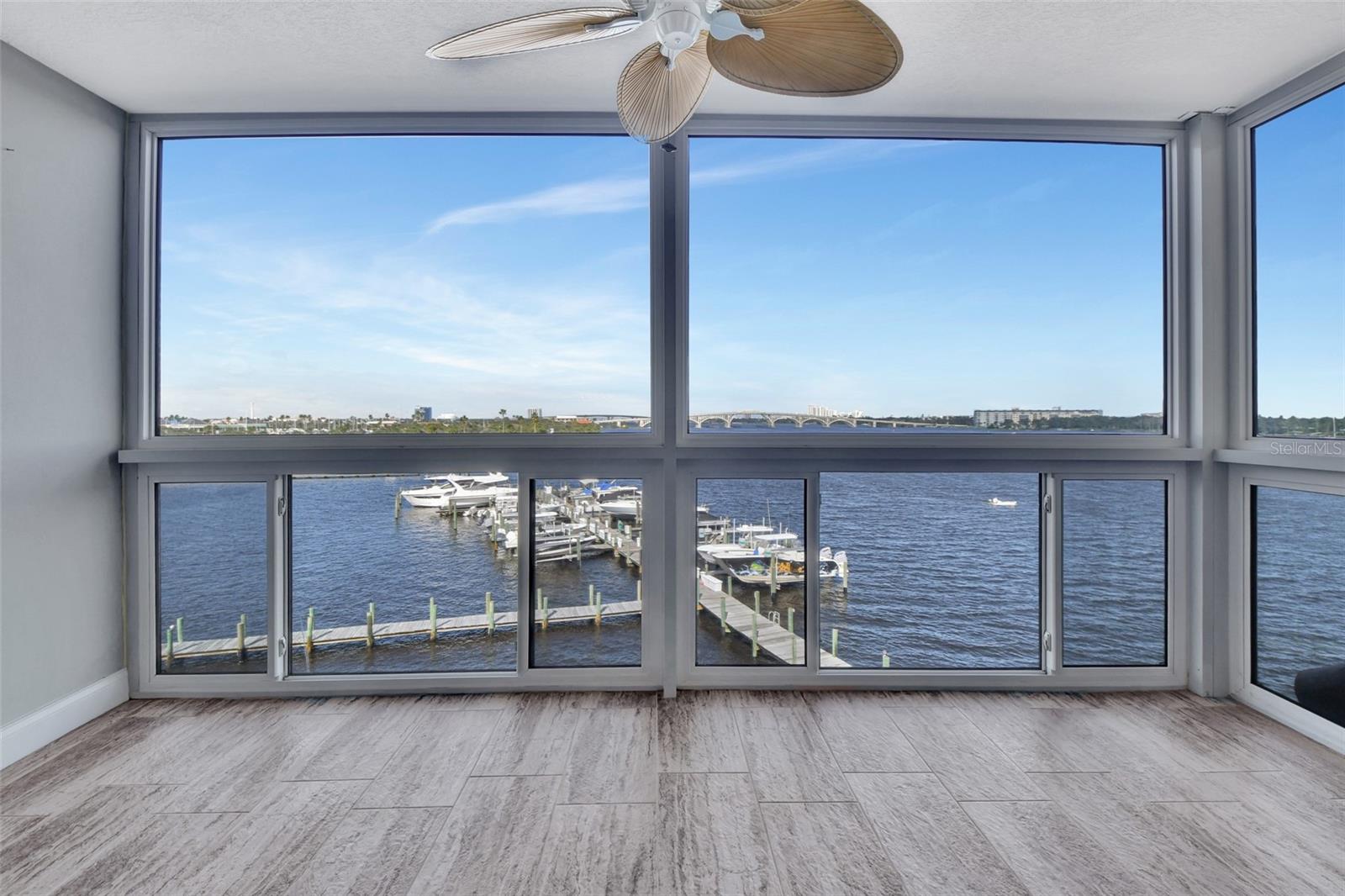 645 Marina Point Dr #6450 Property Photo 8