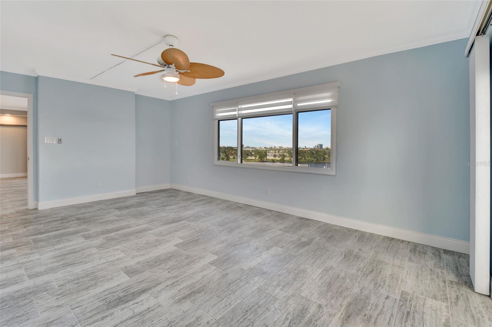645 Marina Point Dr #6450 Property Photo 17