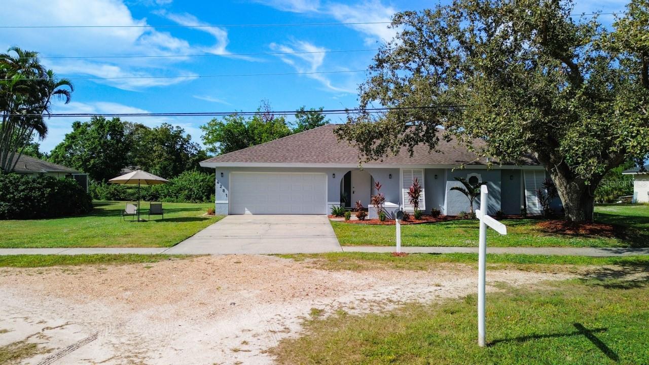 4281 Orange Grove Boulevard Property Photo 3
