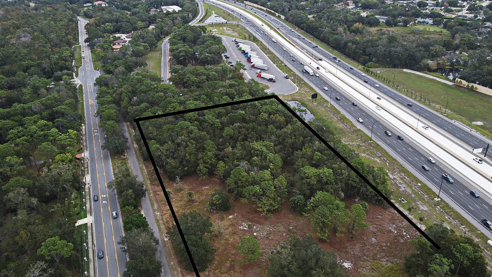 MARKHAM WOODS RD Property Photo 1