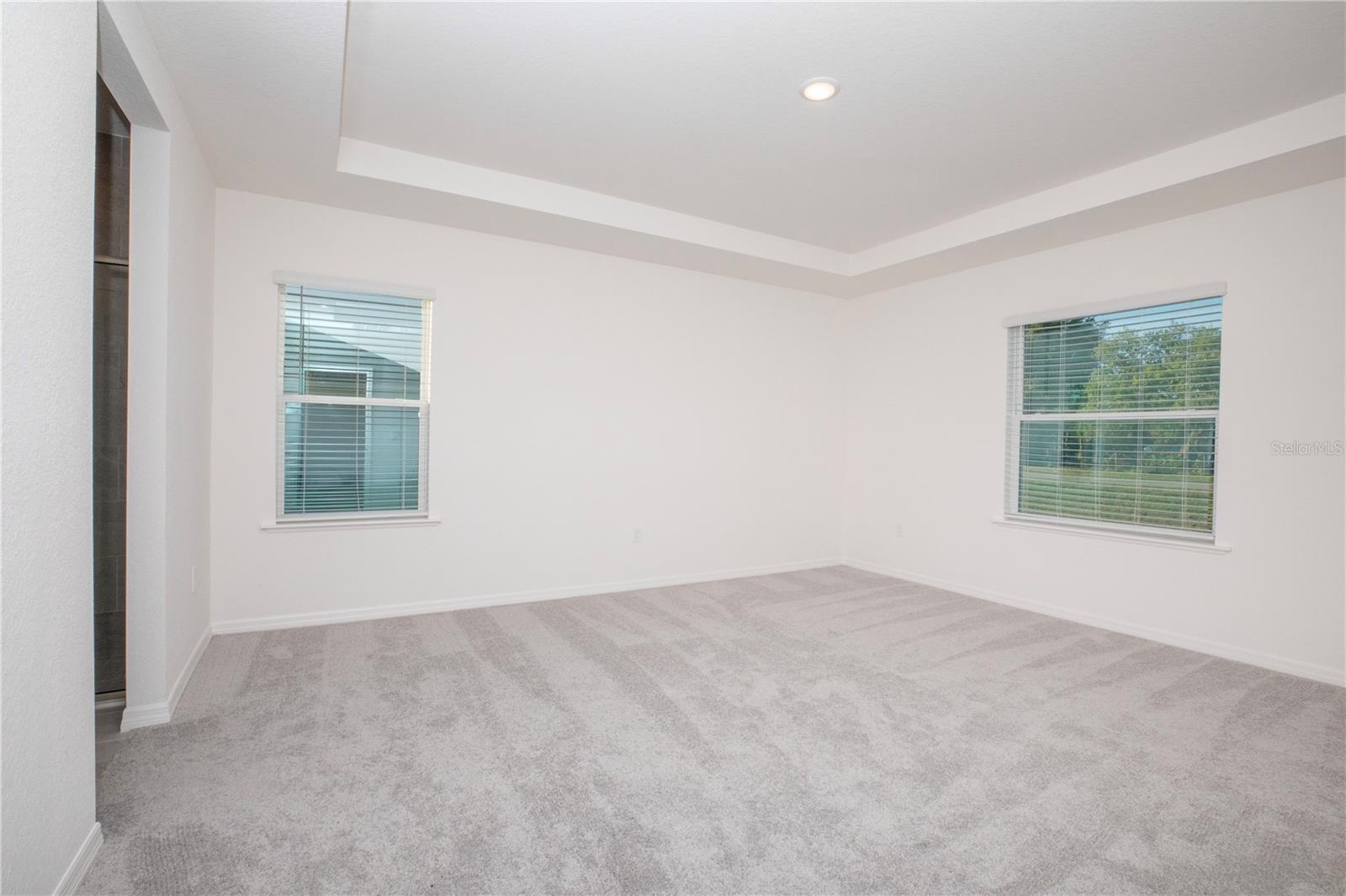 25388 Alicante Dr Property Photo 6