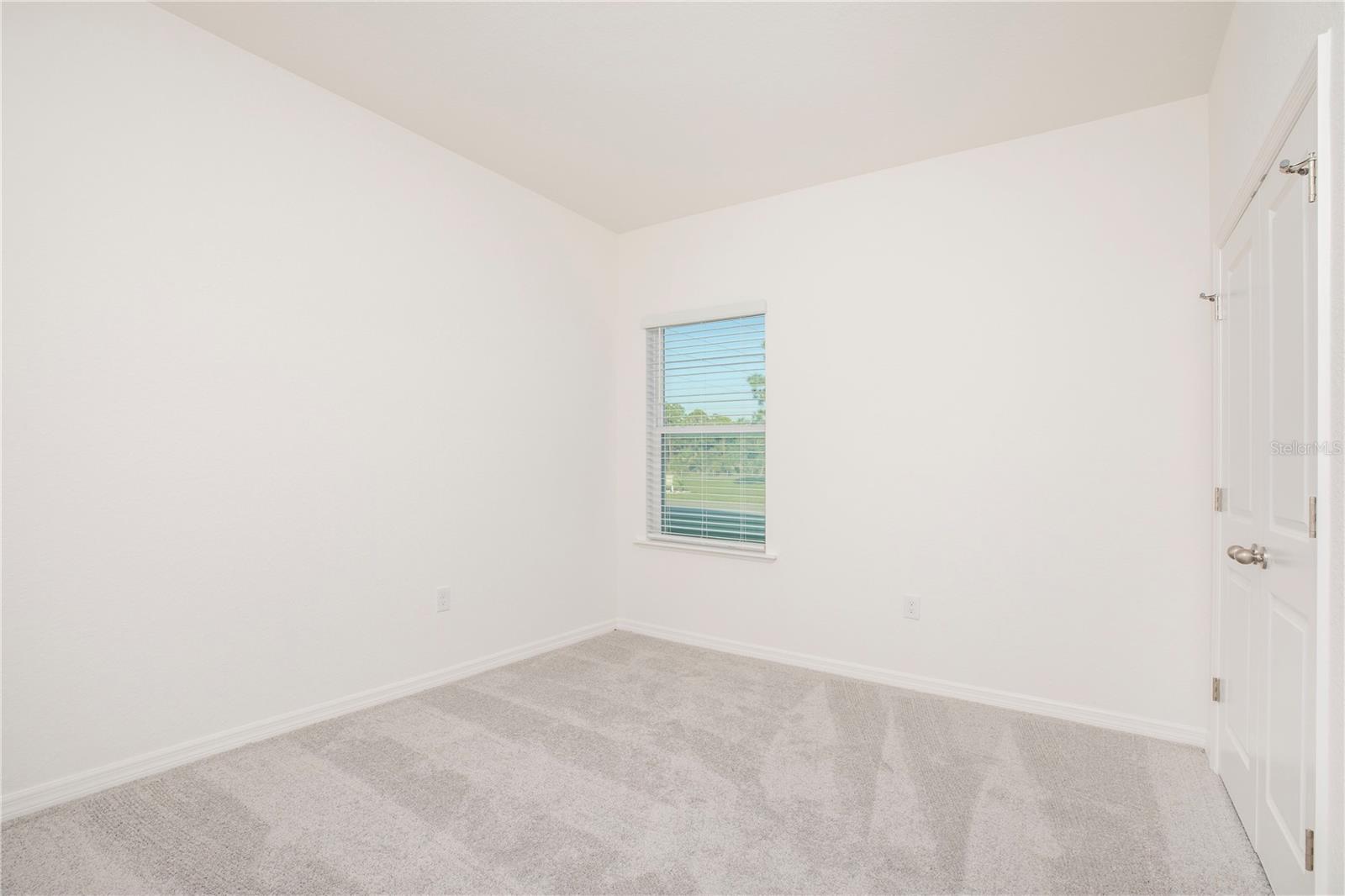 25388 Alicante Dr Property Photo 9
