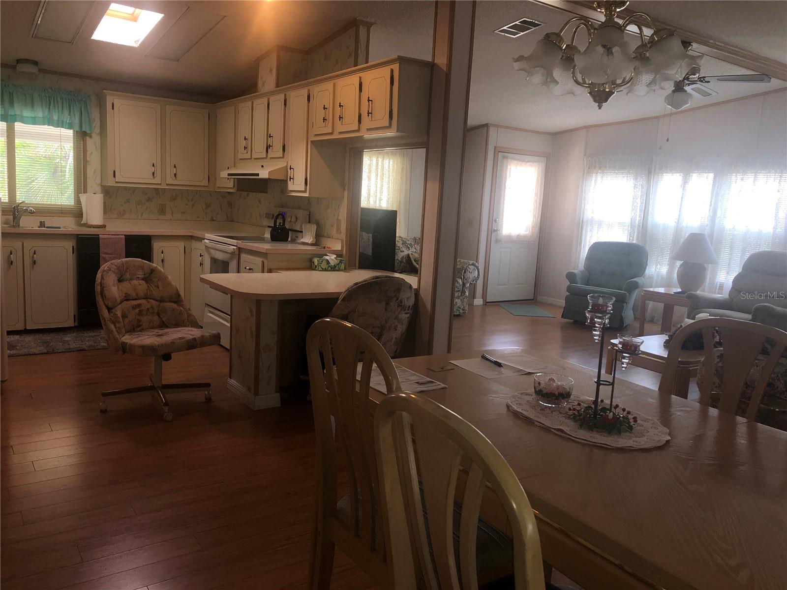 101 Darlene Court Property Photo 7