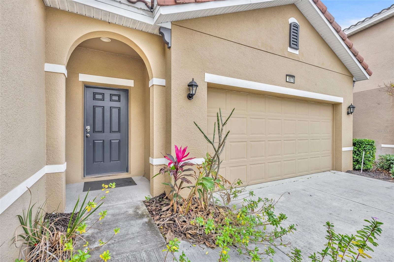 6078 Broad Oak Dr Property Photo 5