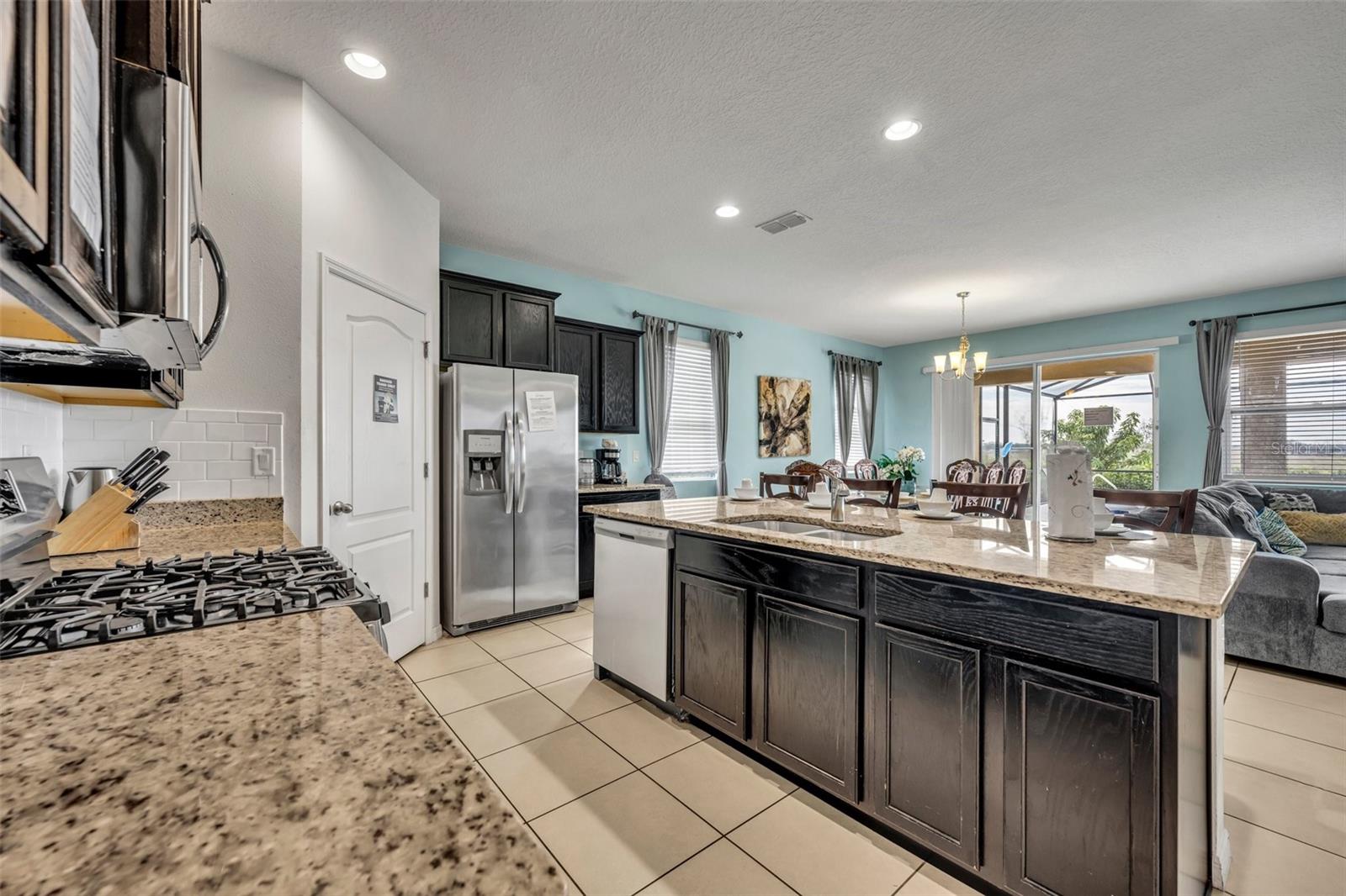 6078 Broad Oak Dr Property Photo 8