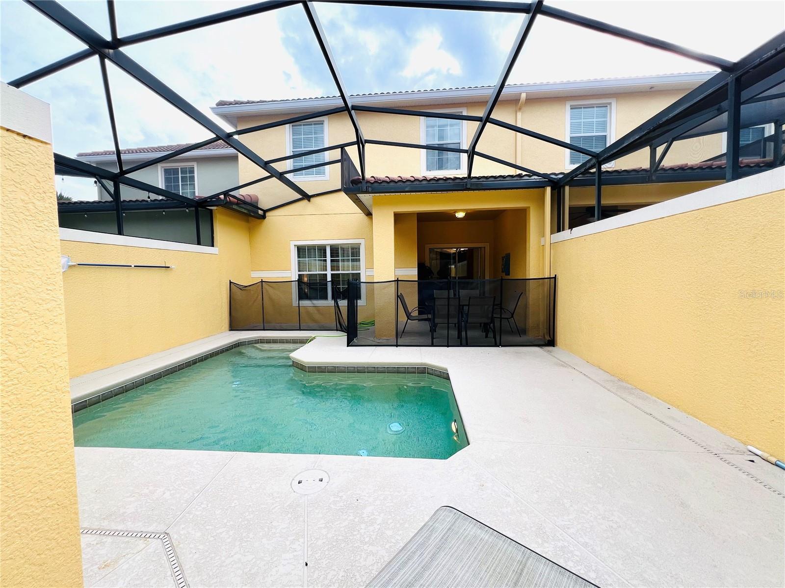 8953 California Palm Rd Property Photo 13