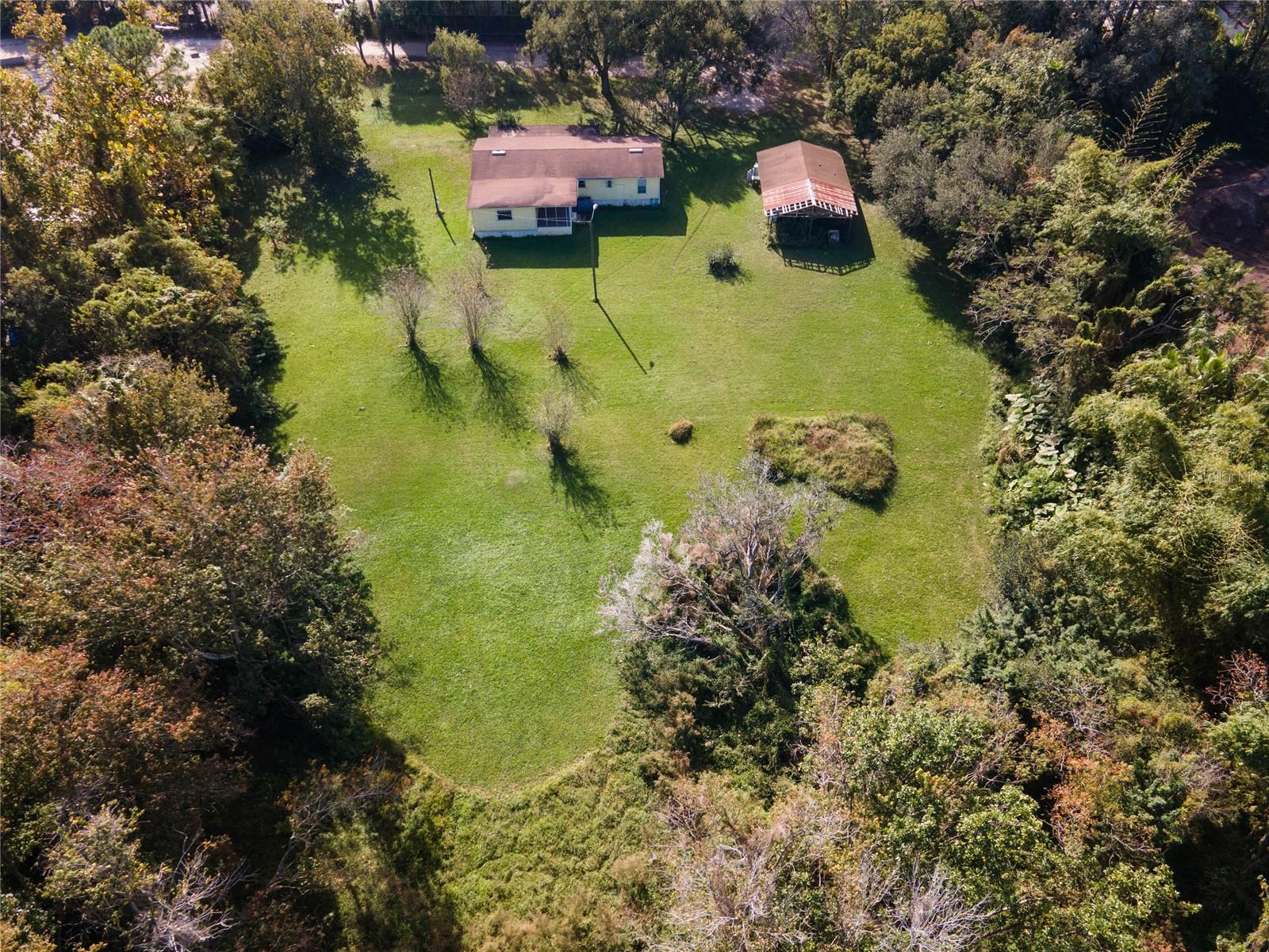 12 Lee St Property Photo 16