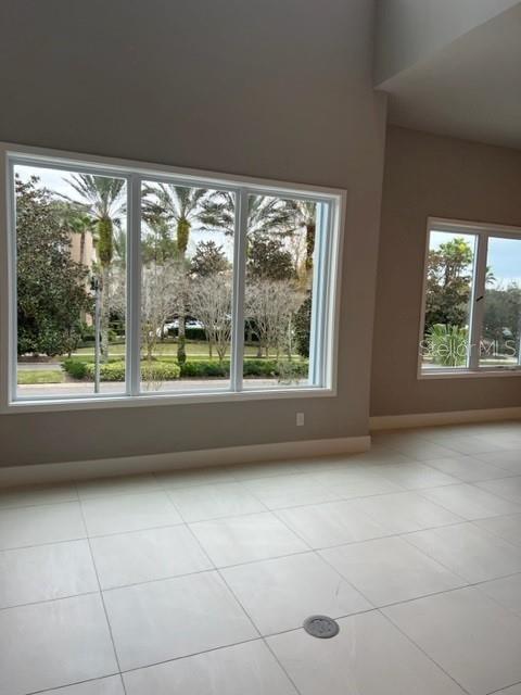 7760 Sandy Ridge Dr #212 Property Photo 4