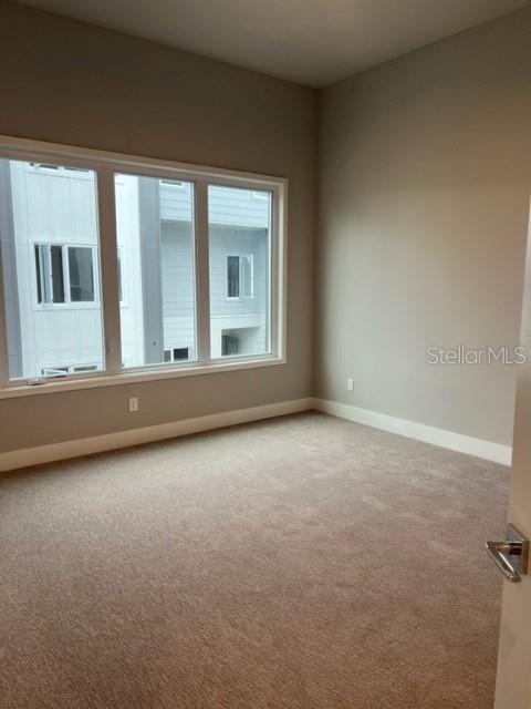 7760 Sandy Ridge Dr #212 Property Photo 5