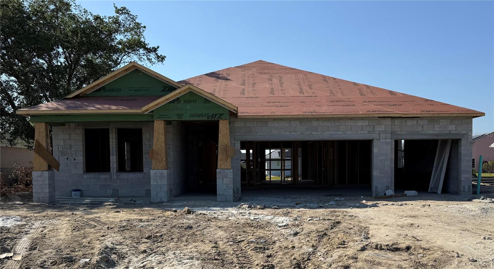 27092 Formosa Dr Property Photo 2
