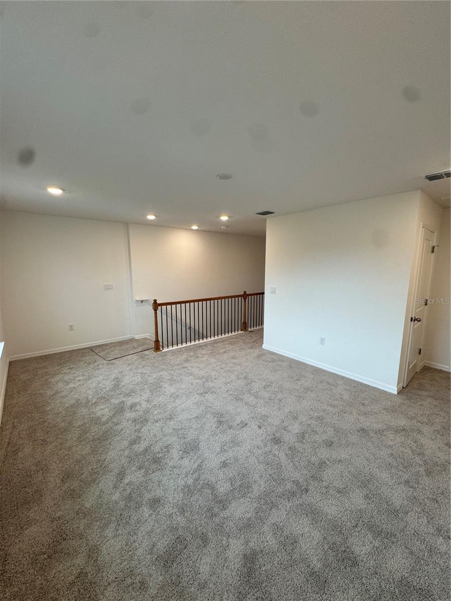 25242 Paraguay St Property Photo 10