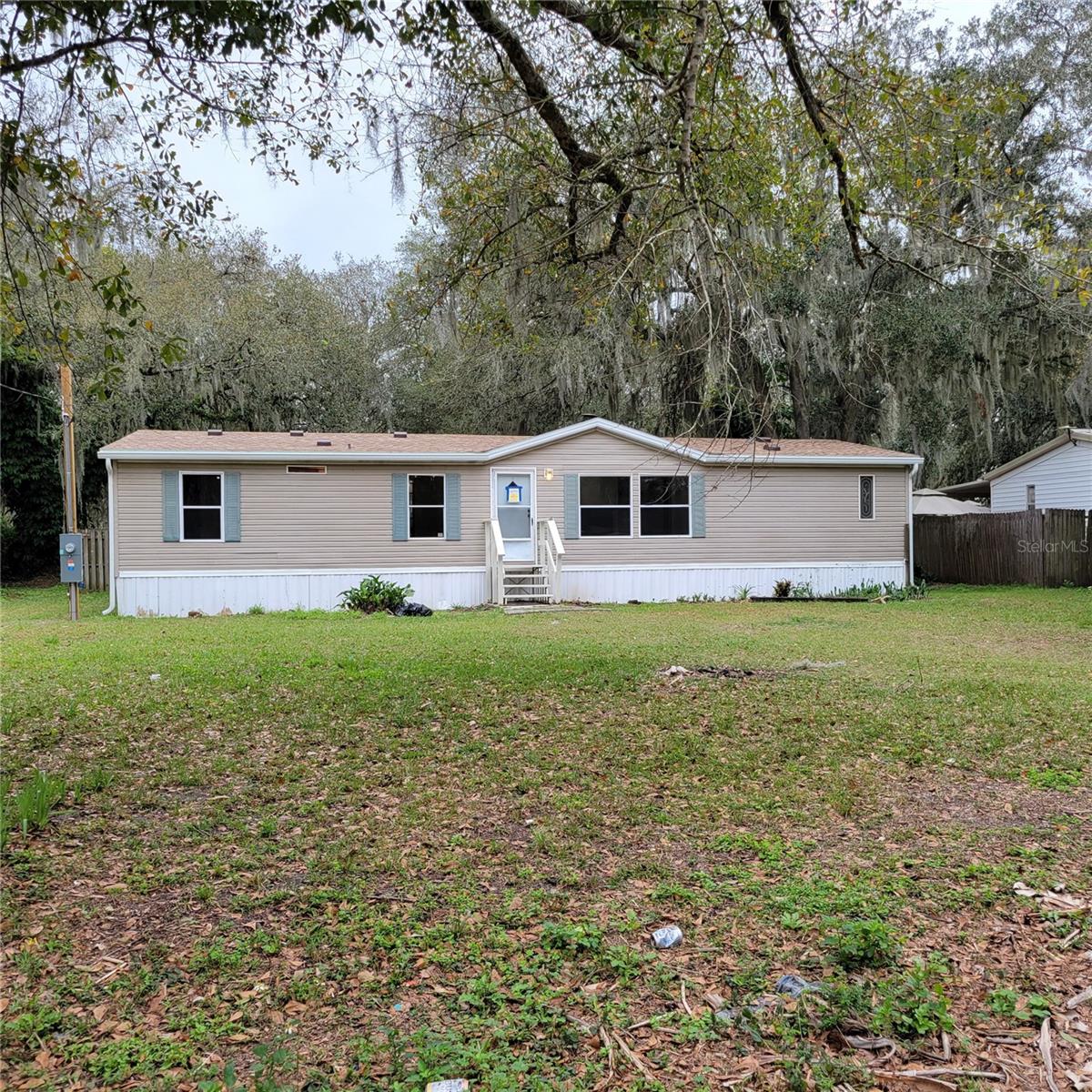 3324 Royal Oak Dr W Property Photo 2