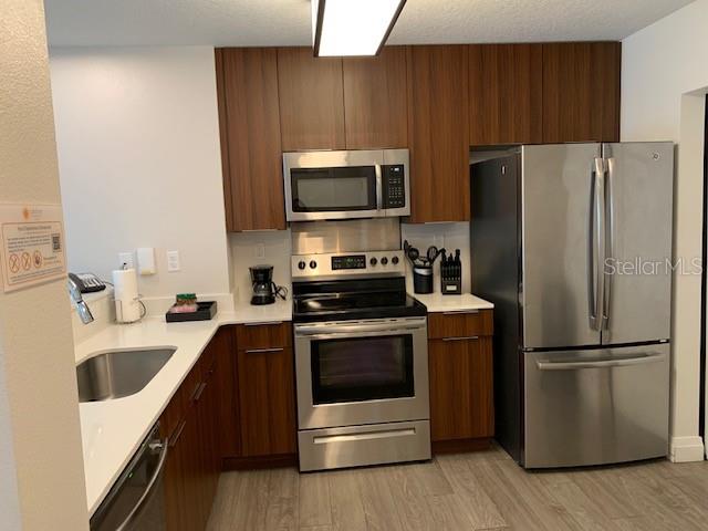 14501 Grove Resort Ave #2330 Property Photo 4