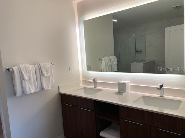 14501 Grove Resort Ave #2330 Property Photo 14