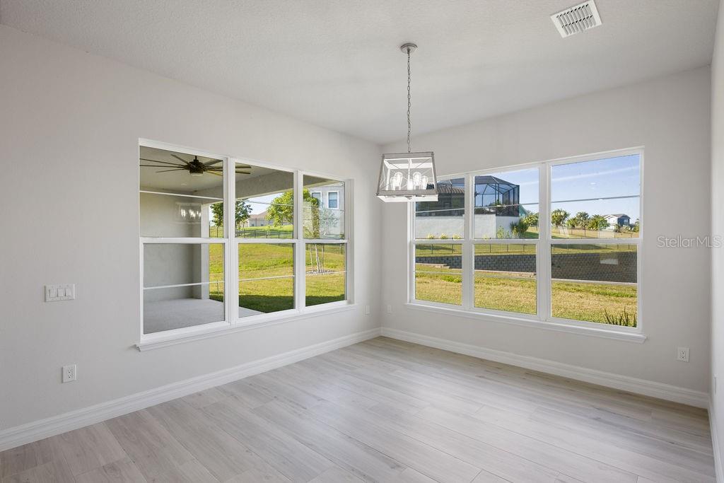208 Snowy Orchid Way Property Photo 16
