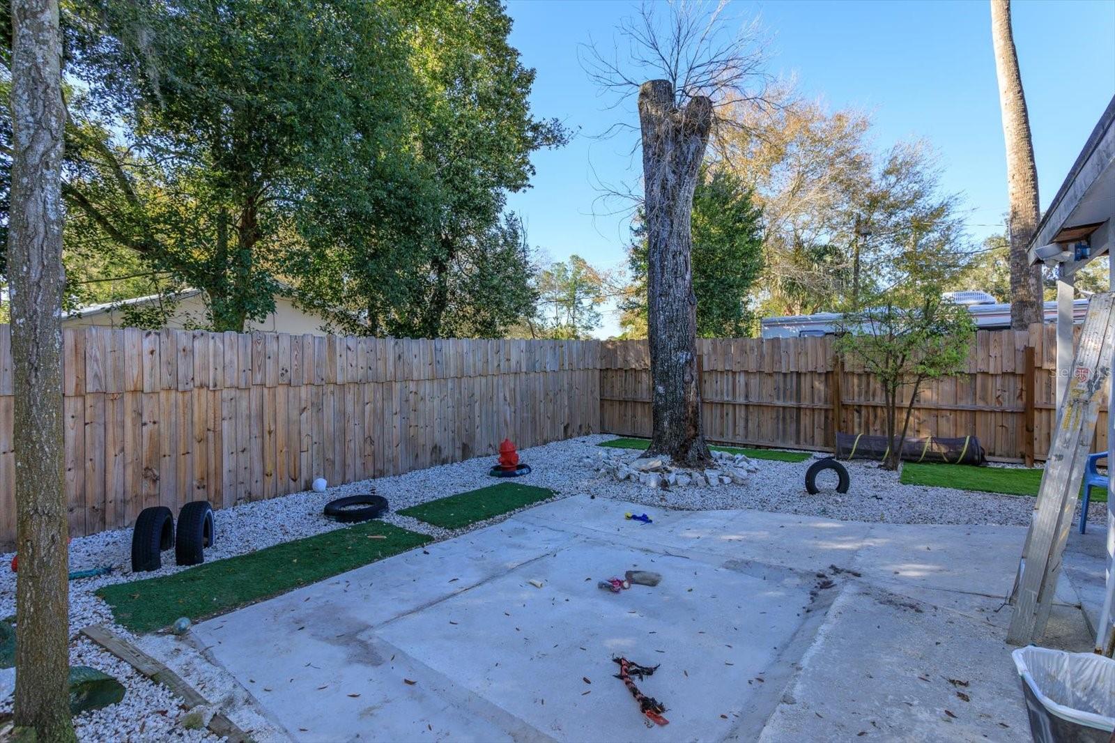 1933 S Volusia Ave Property Photo 31