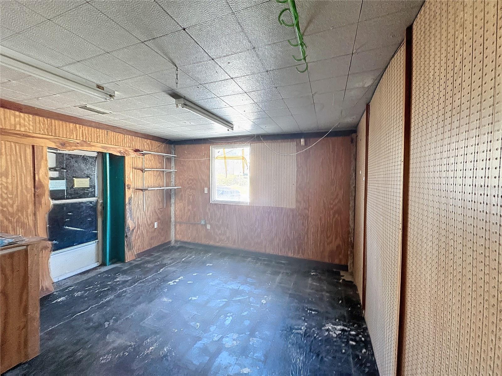 110 Reynolds Rd Property Photo 4
