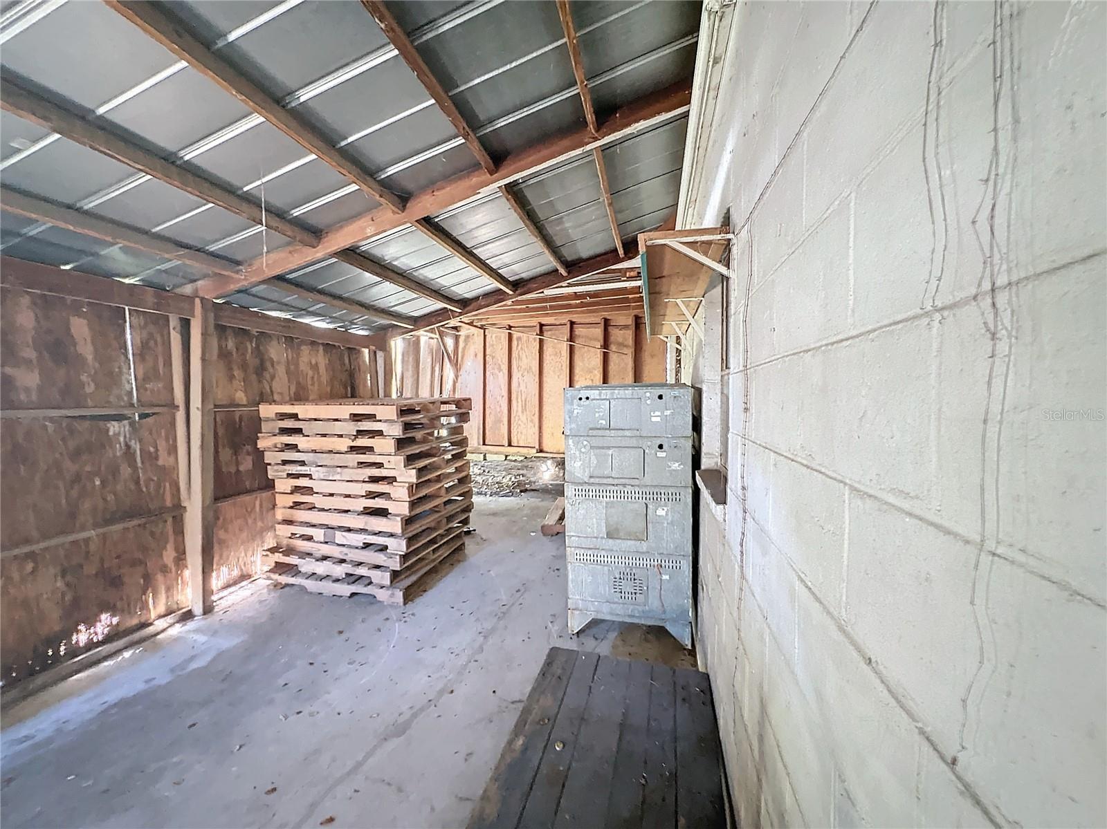 110 Reynolds Rd Property Photo 11