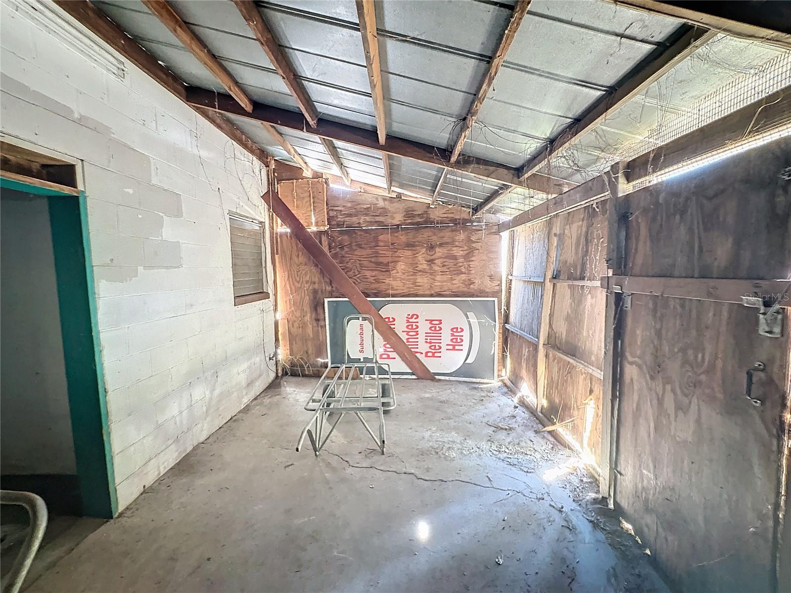 110 Reynolds Rd Property Photo 12