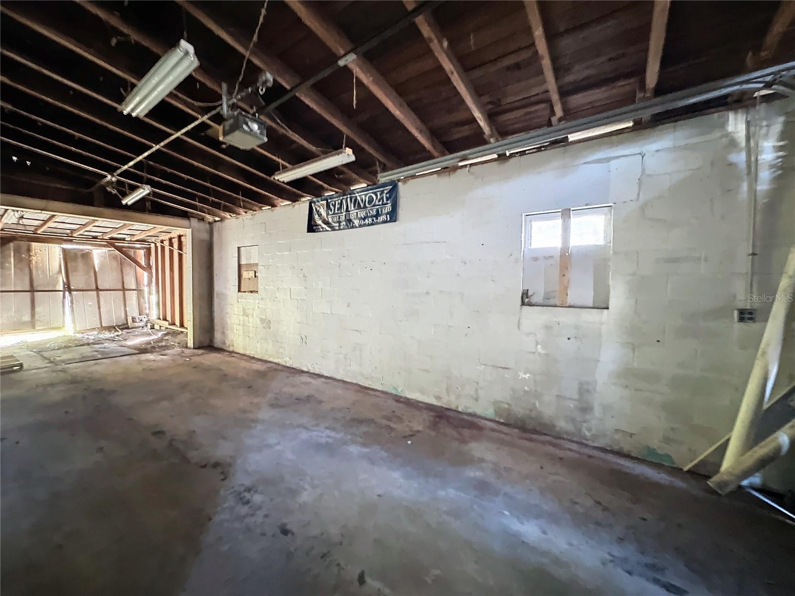 110 Reynolds Rd Property Photo 24