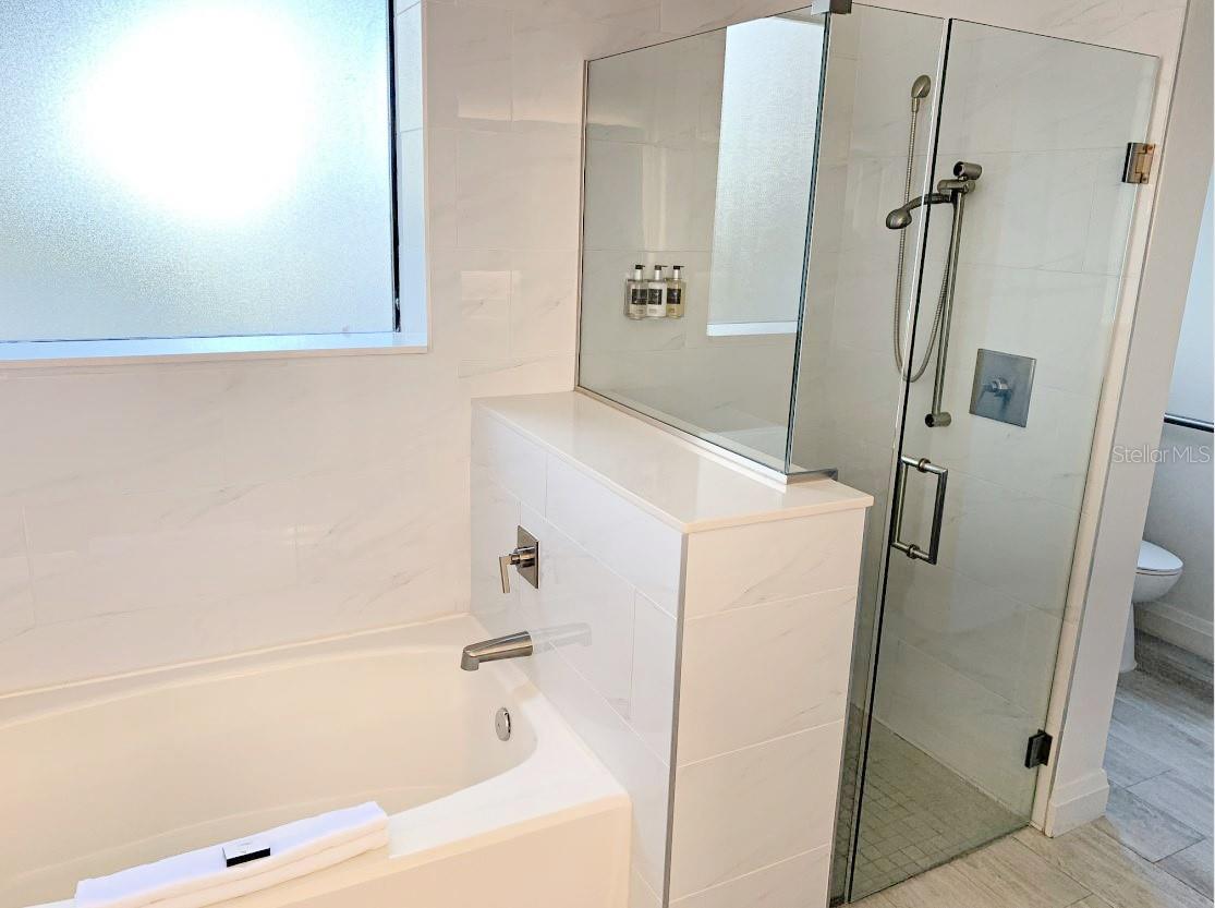 14501 Grove Resort Ave #3109 Property Photo 24