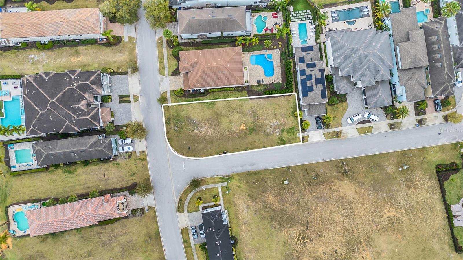 750 Golden Bear Dr Property Photo 10