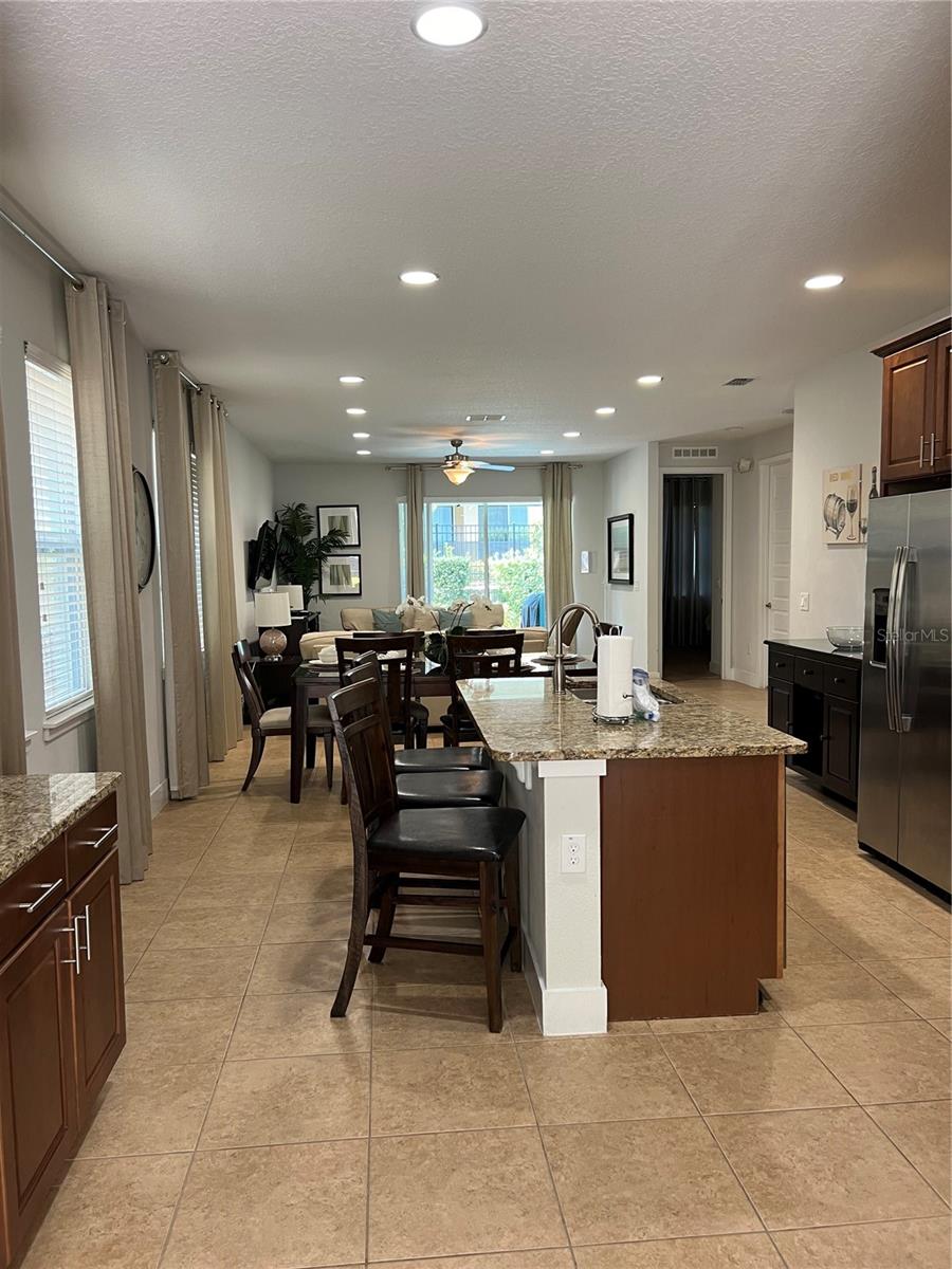 370 Lasso Dr Property Photo 13