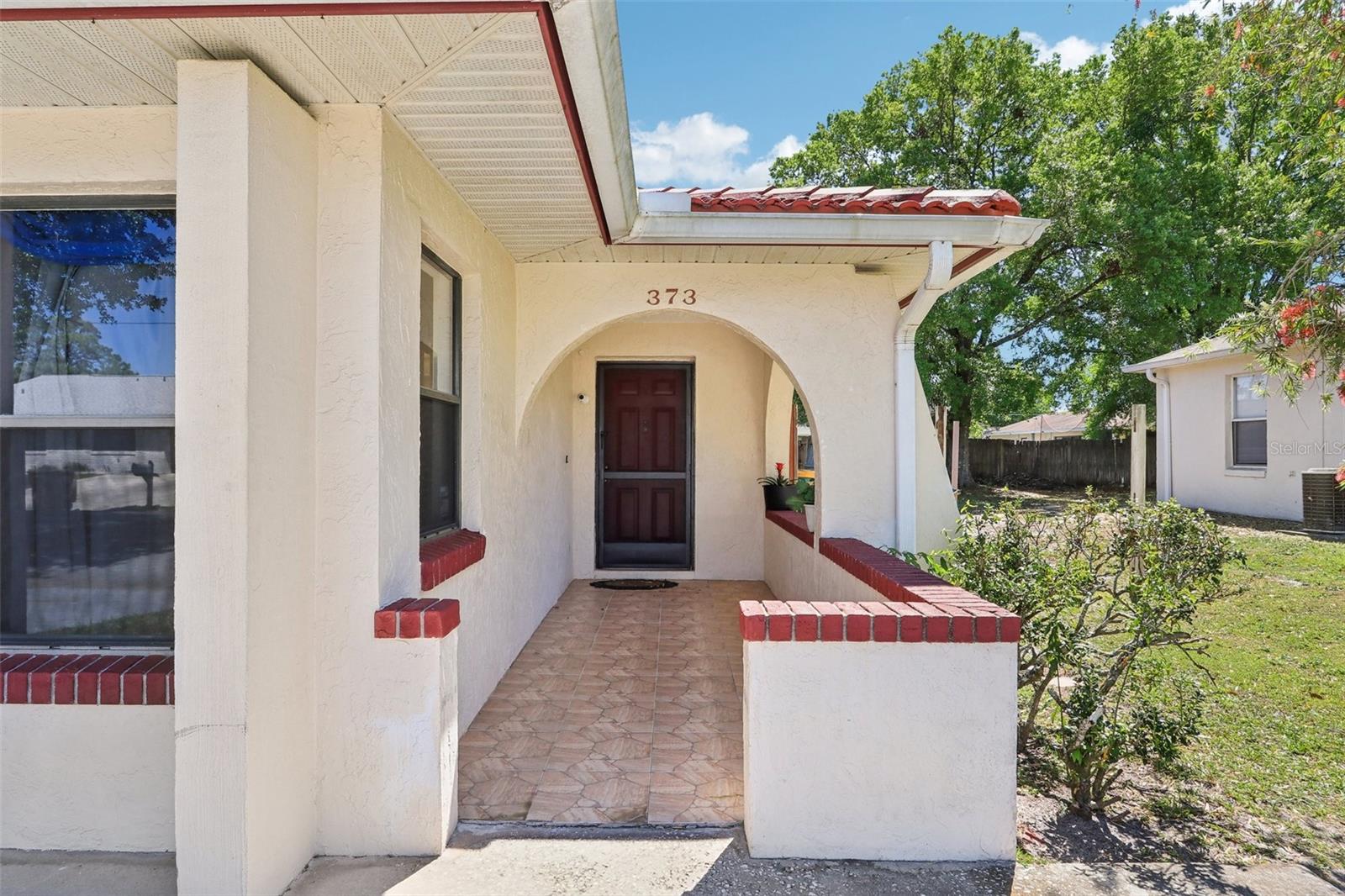 371 Cocoa Ct Property Photo 4