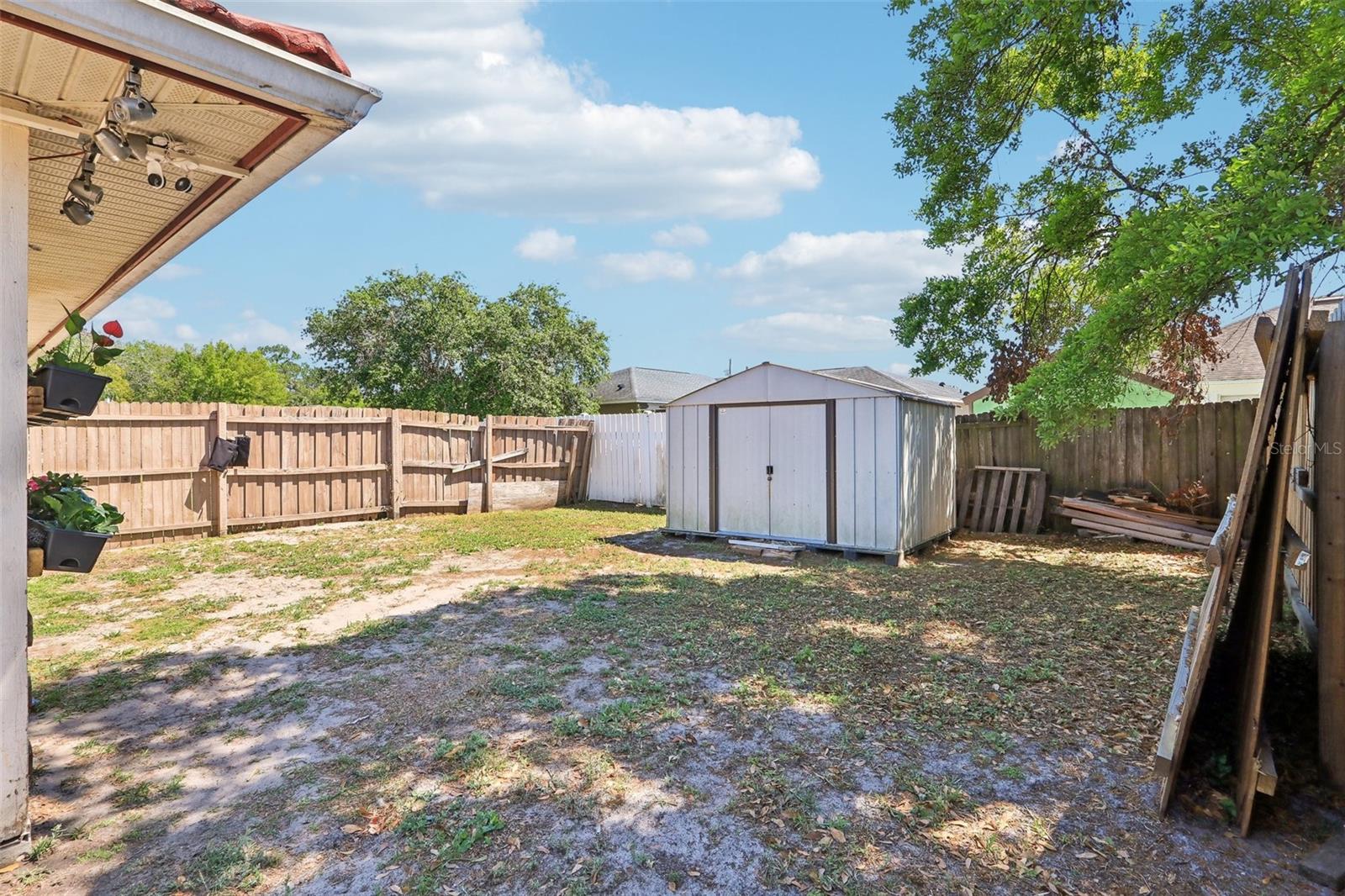 371 Cocoa Ct Property Photo 23