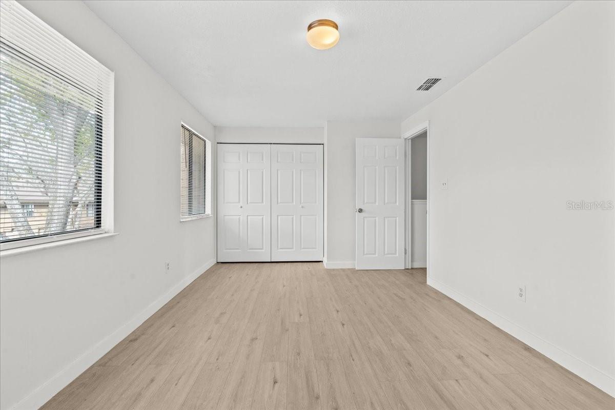 4945 Sanoma Vlg #b Property Photo 10