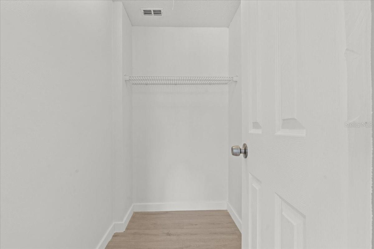 4945 Sanoma Vlg #b Property Photo 11