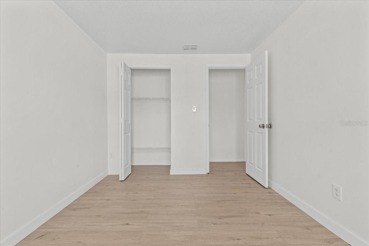 4945 Sanoma Vlg #b Property Photo 12