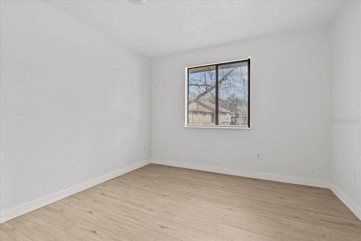 4945 Sanoma Vlg #b Property Photo 13