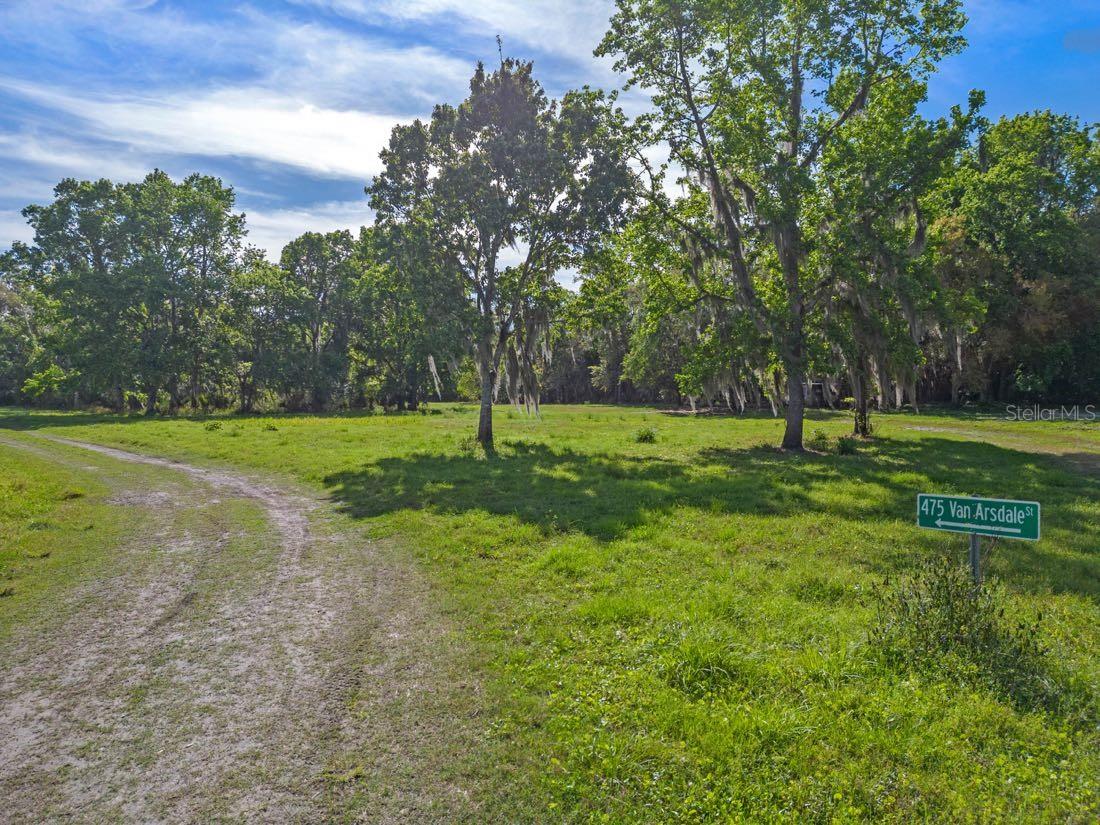 445 Van Arsdale St Property Photo 31