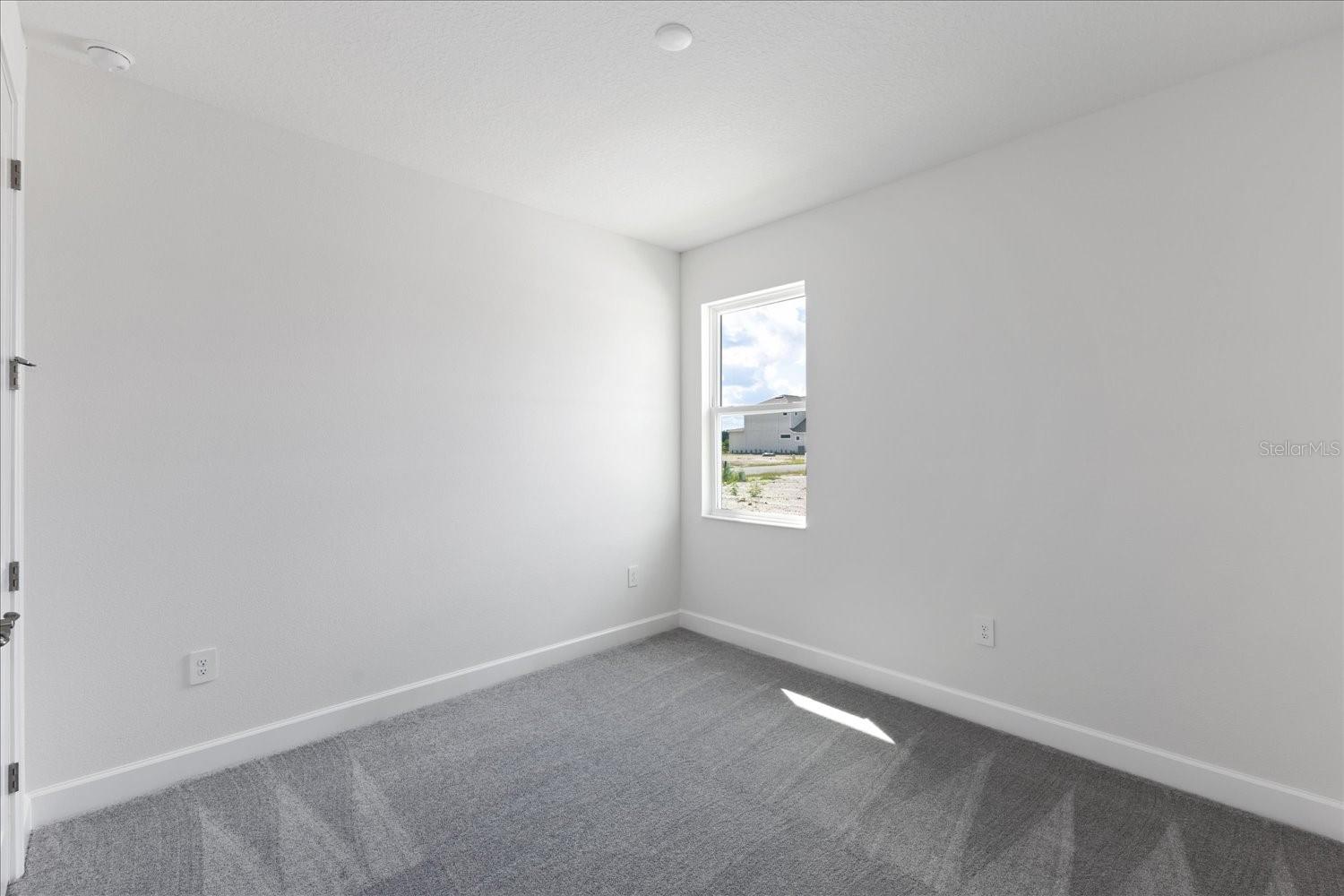9593 Vibrant Lane Property Photo 12