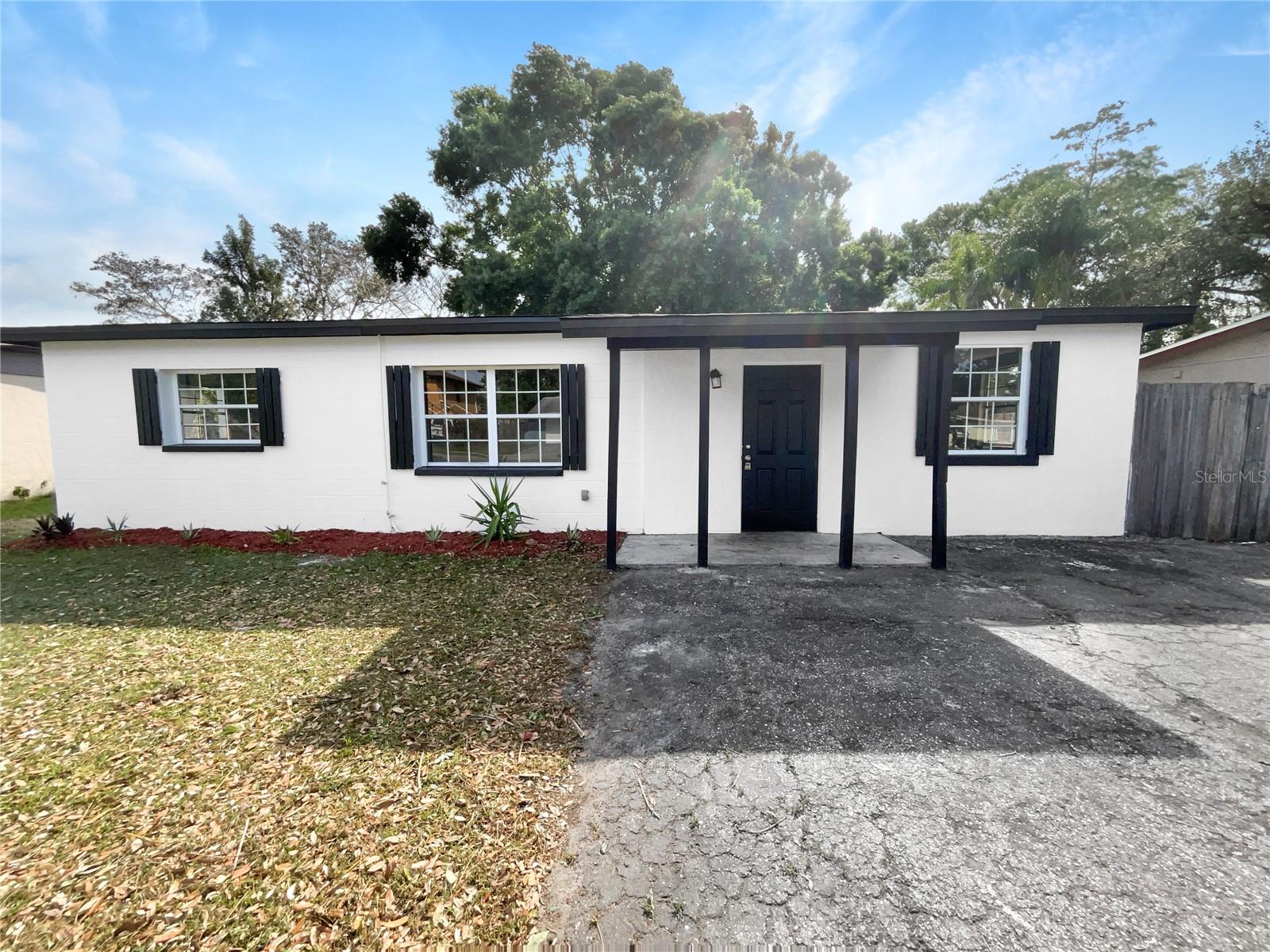 4011 Mesa Ave Property Photo 1