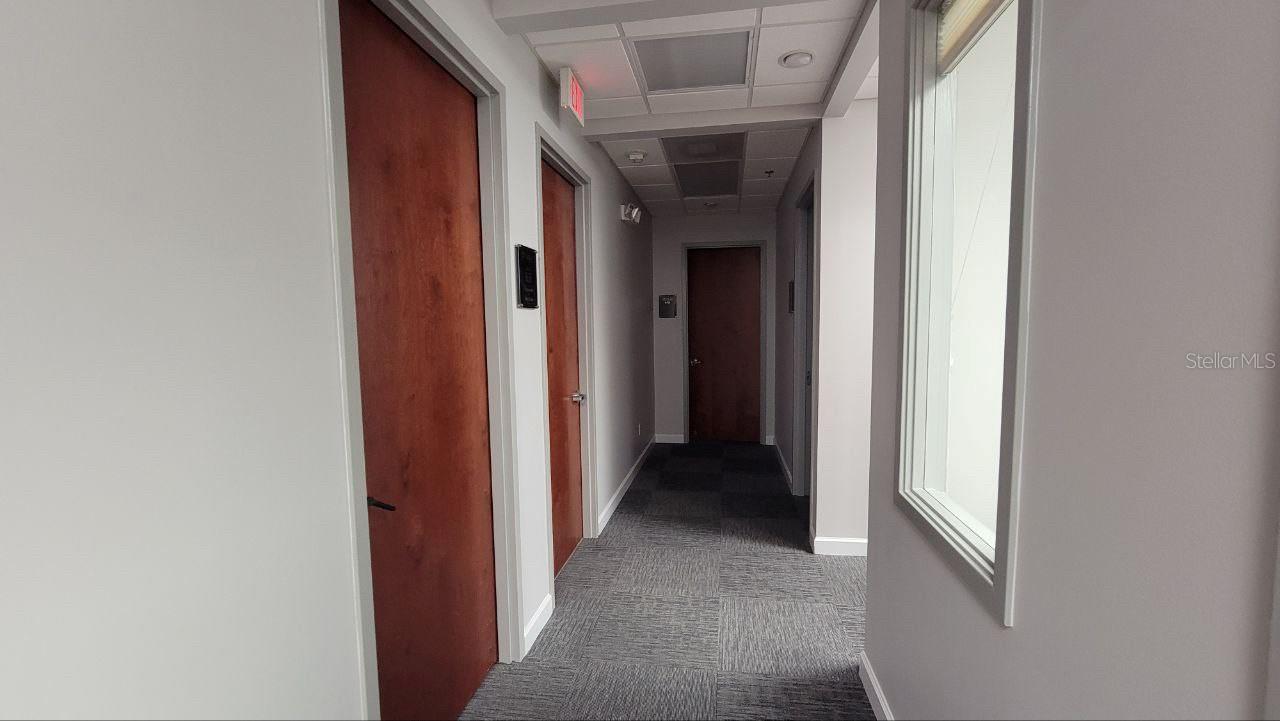 121 S Orange Ave #920 Property Photo 15