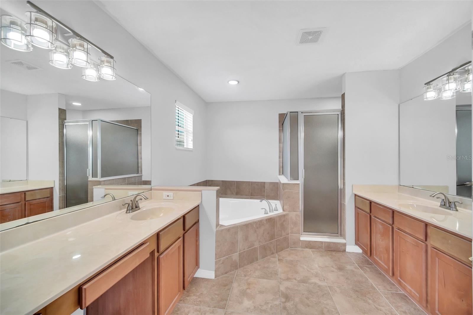 11514 Via Lucerna Cir Property Photo 29