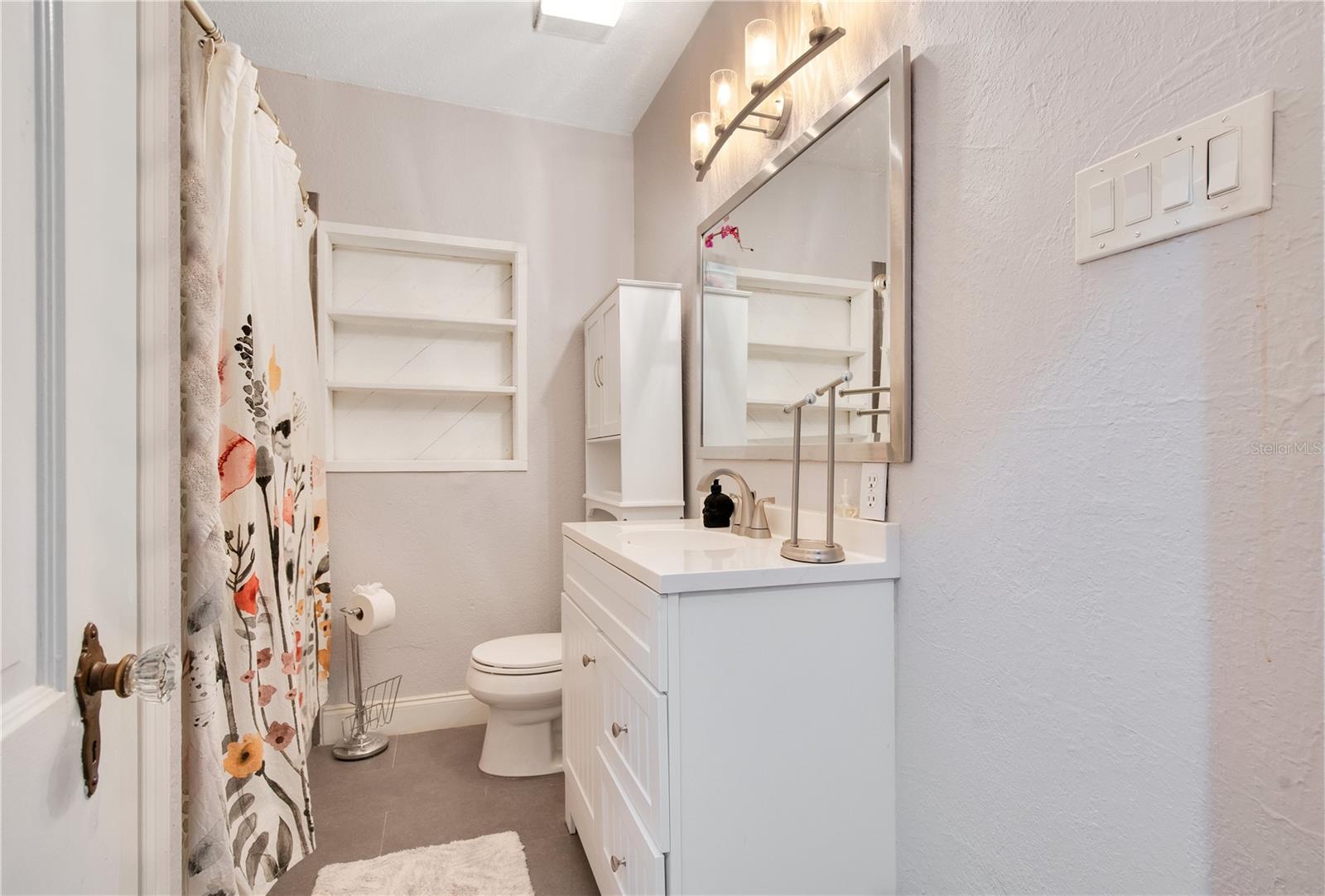 809 E Ridgewood St Property Photo 34