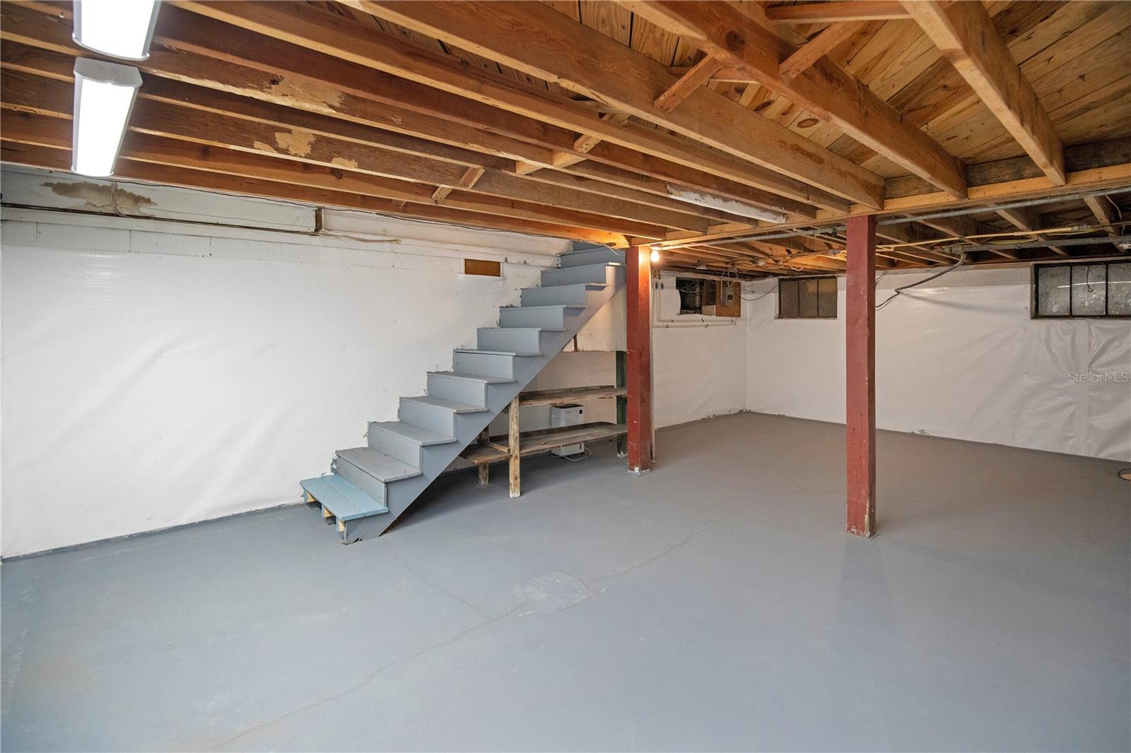 809 E Ridgewood St Property Photo 36