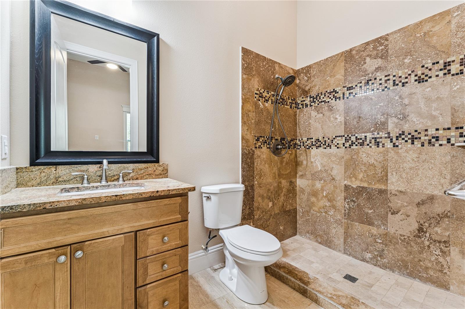 2490 Zuni Rd Property Photo 37