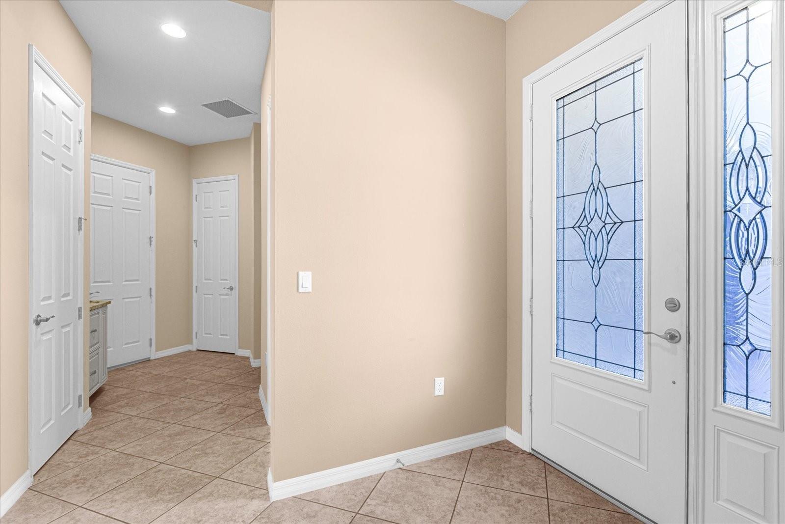 737 Alcove Dr Property Photo 25