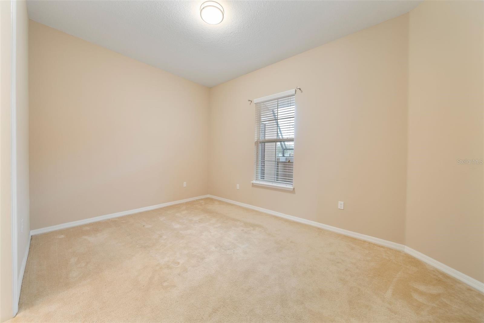 737 Alcove Dr Property Photo 27