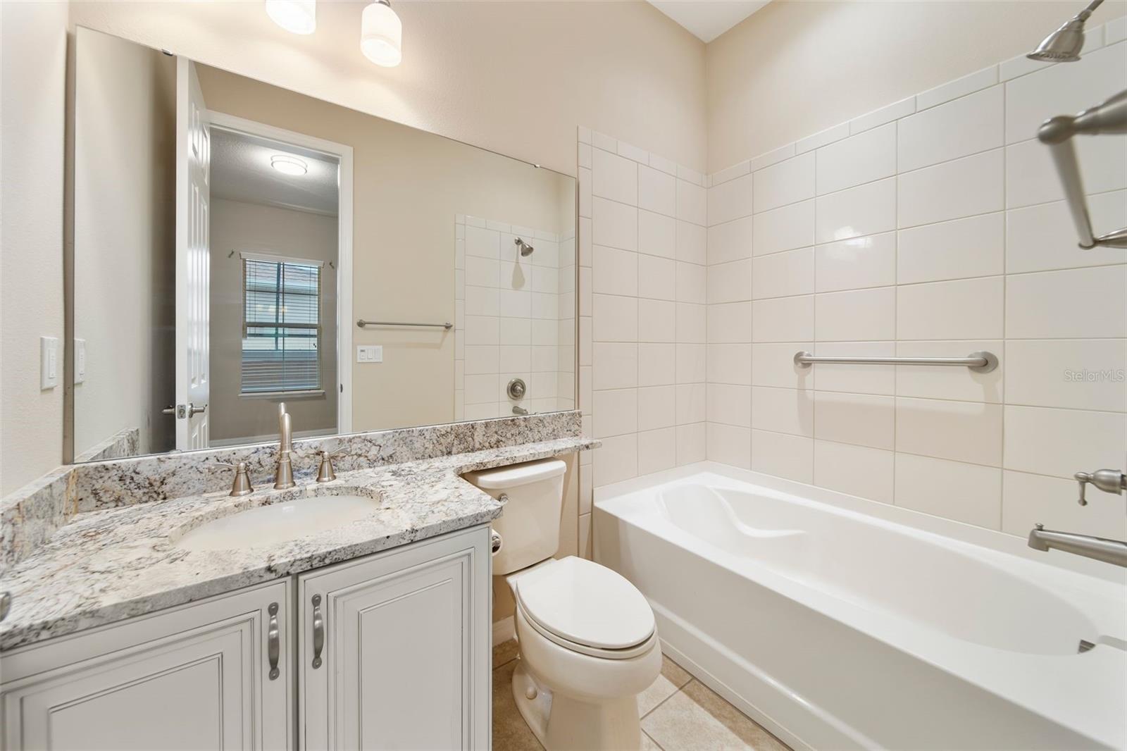 737 Alcove Dr Property Photo 29