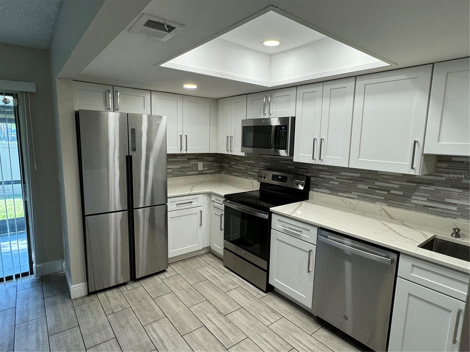 6003 Village Cir #ge Property Photo 5