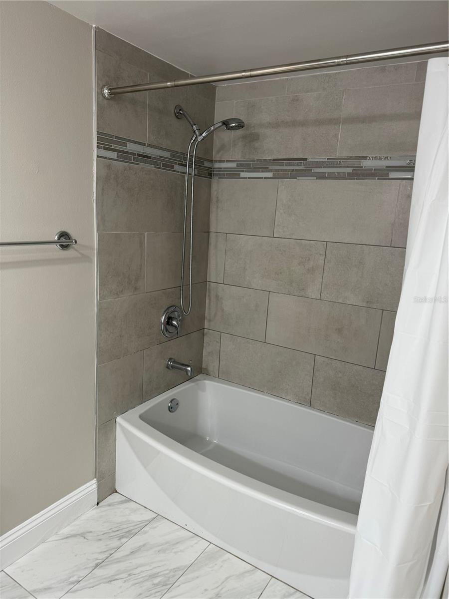 6003 Village Cir #ge Property Photo 20