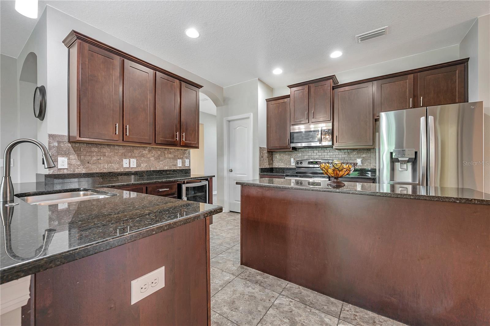 6722 Wild Elm Ct Property Photo 14