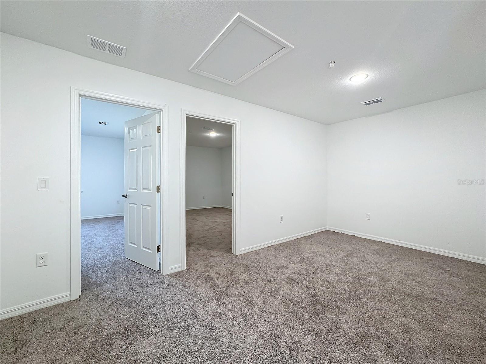 1742 Barton Towne Cir Property Photo 42